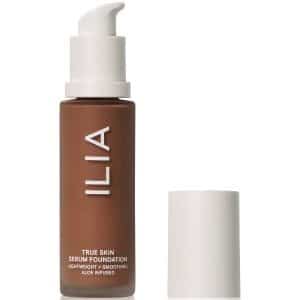 ILIA True Skin Serum Flüssige Foundation