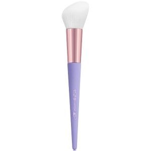 essence fluffy dreams blush brush Rougepinsel